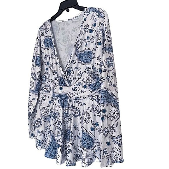 Plus Size V-Neck Banded Waist Layered Promenade Boho Blue Paisley Floral Top - Picture 3 of 8